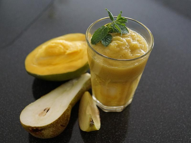 Smoothie od kruške, avokada i limuna