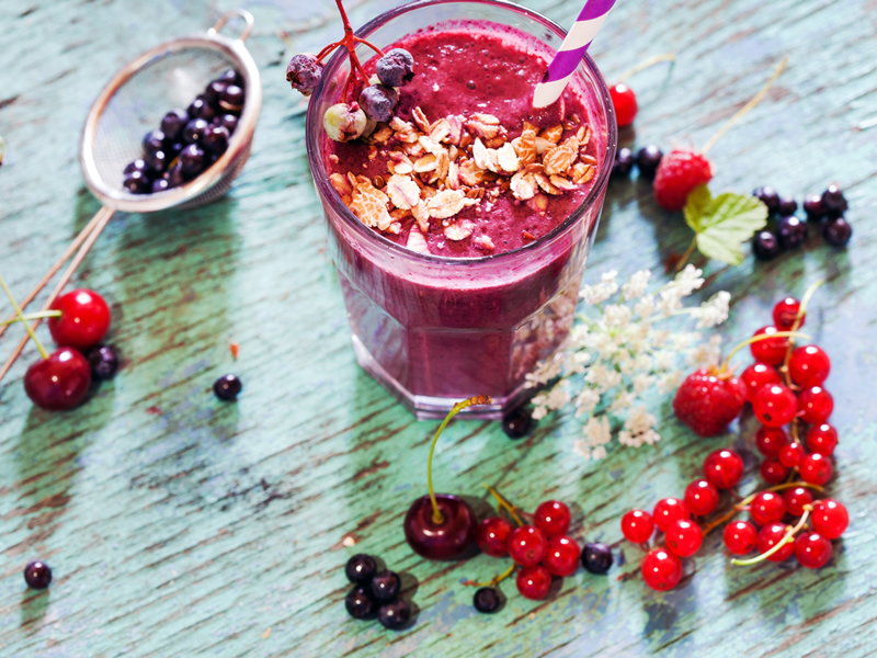 Smoothie od bobičastog voća i zobi
