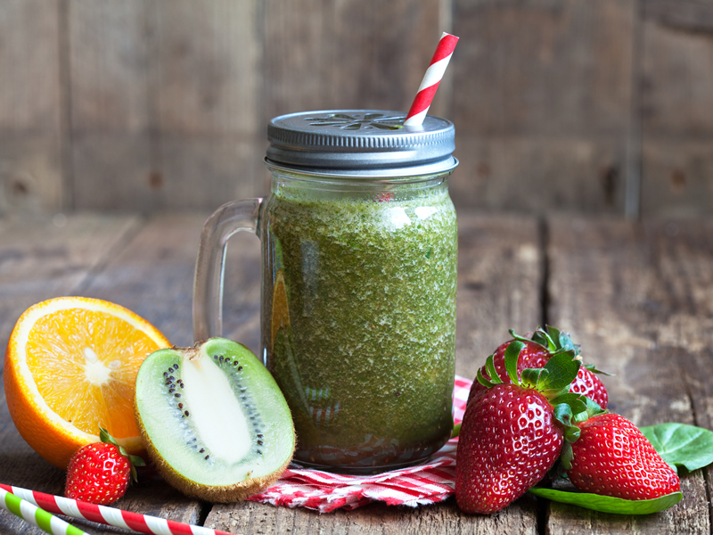 Smoothie od kivija, jagoda i naranče za suzbijanje apetita!