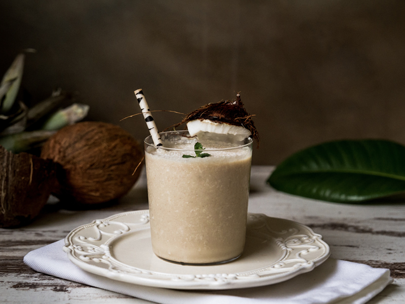 Smoothie od banane, kokosa i badema kao desert!