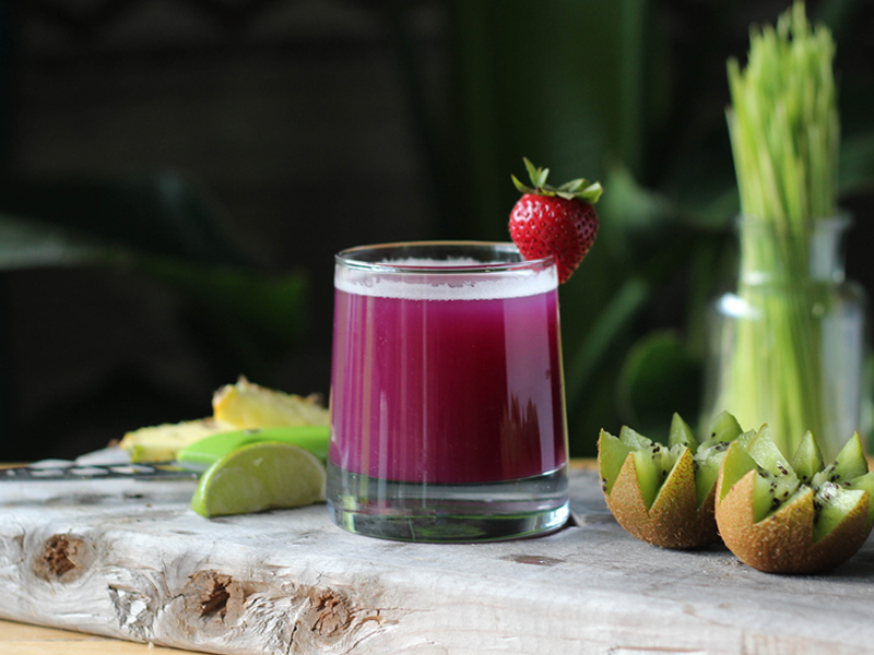 Svježi sok od jagoda i kivija za podizanje imuniteta!