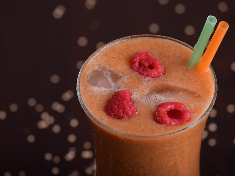 Smoothie od malina, kruške i mrkve za odličan ten