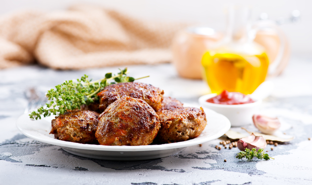 Mesne okruglice sa sirom (Keto dijeta)