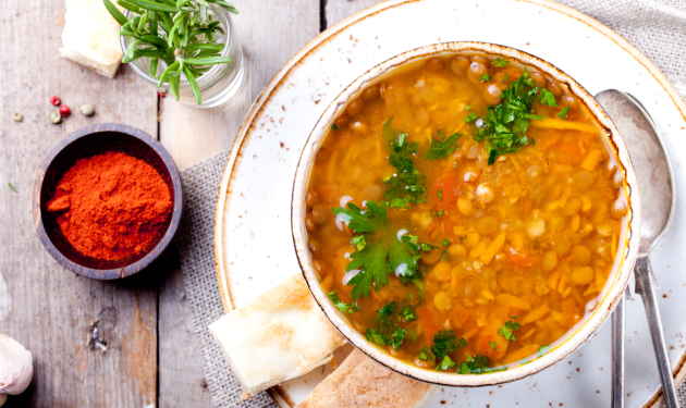 Mađarska juha od crvene leće