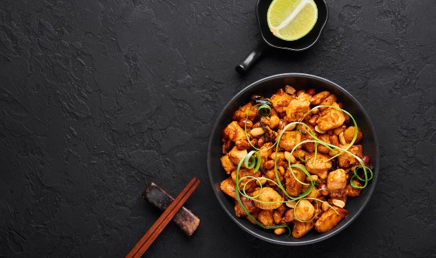 Piletina s indijskim oraščićima (Kung Pao) by Martha Stewart