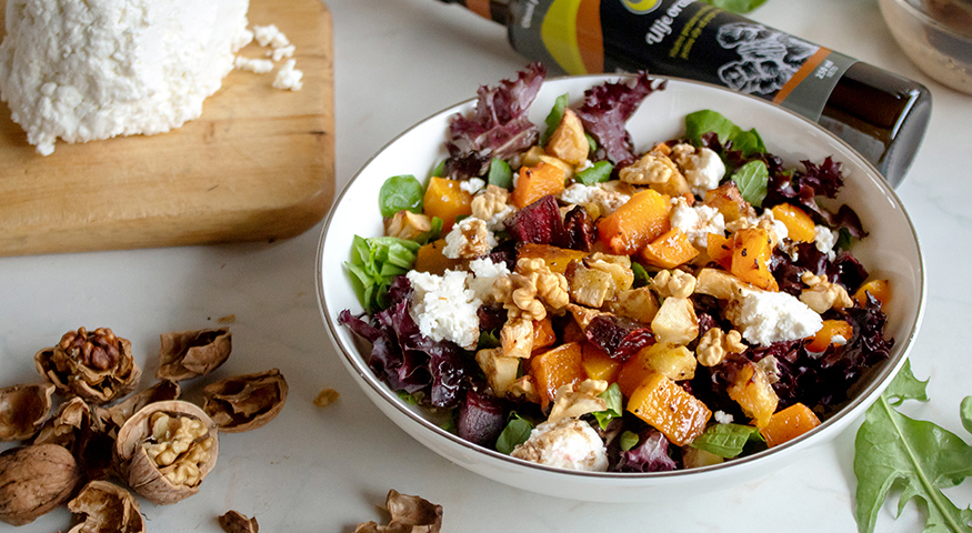 Topla jesenska salata s balzamičnim vinaigretteom od ulja oraha