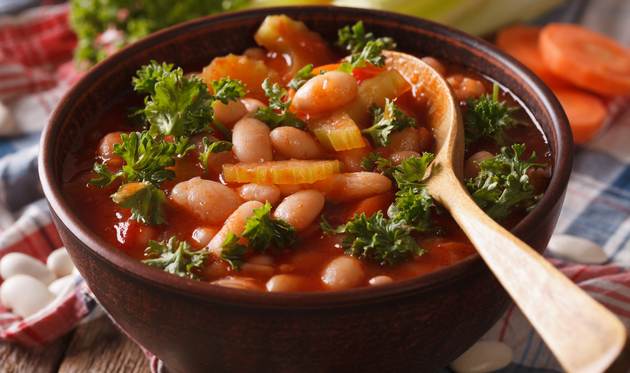 Vegetarijanska minestrone juha