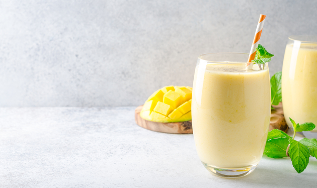 Osvježavajući smoothie od manga i mente za skidanje kilograma