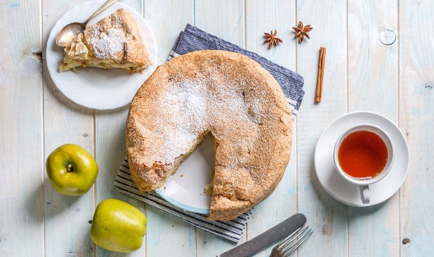 Zdravi kolač od jabuke s malo kalorija