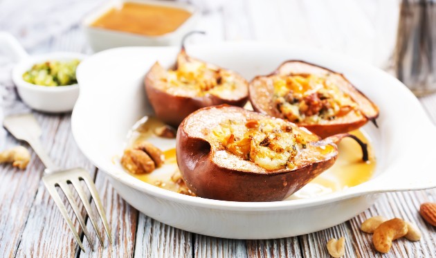 Kruške iz pećnice s Cordyceps prahom i cimetom