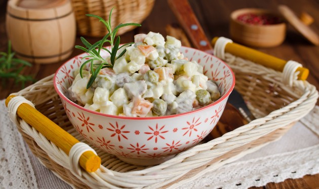 Francuska salata s jabukama