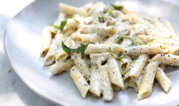 Tjestenina s Alfredo umakom